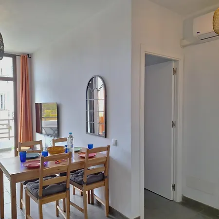 Holiday home Stylish 2-bedroom Yumbo