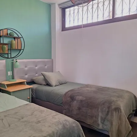 Stylish 2-bedroom Yumbo